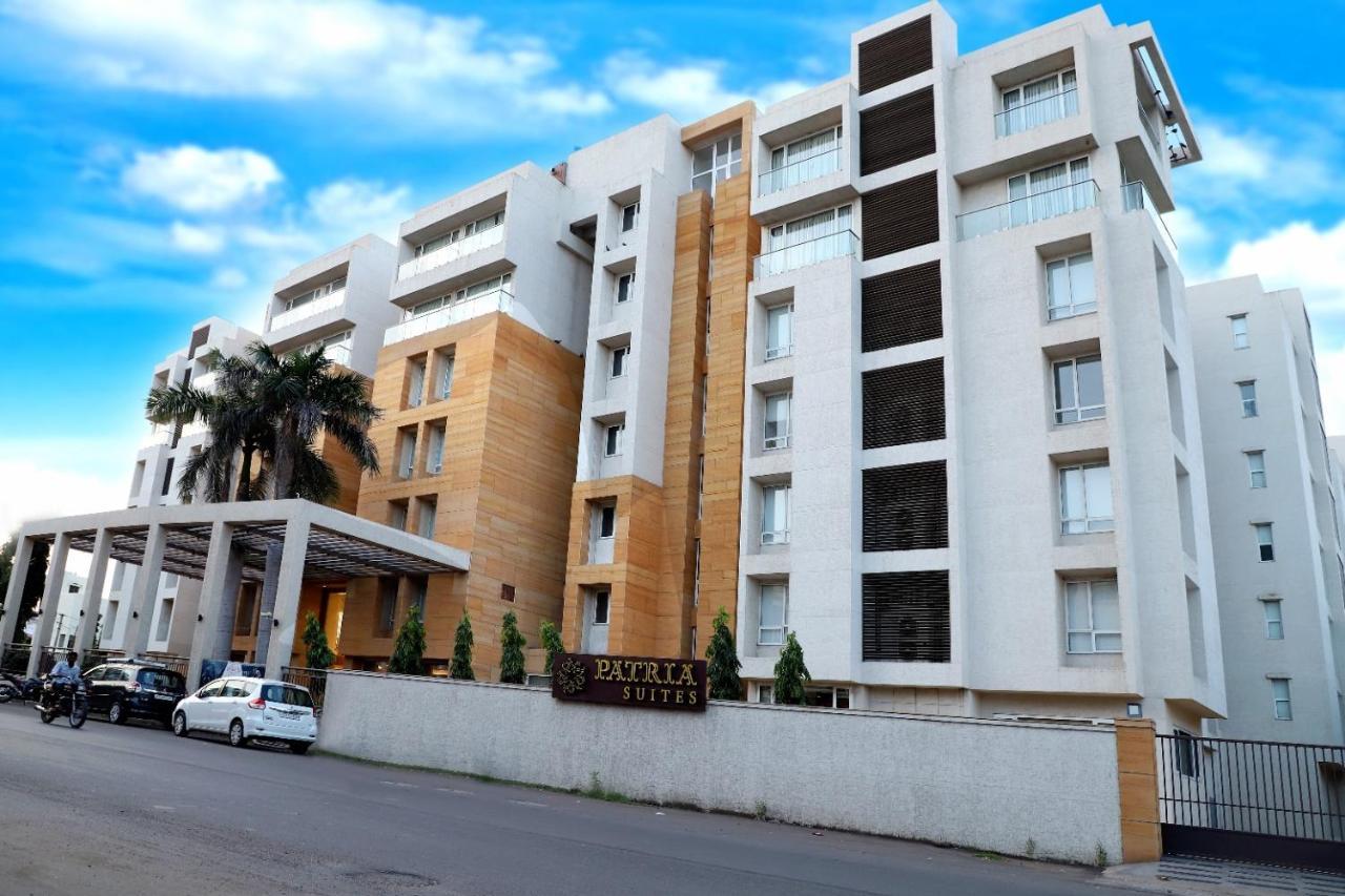 Patria Suites Rajkot Exterior foto